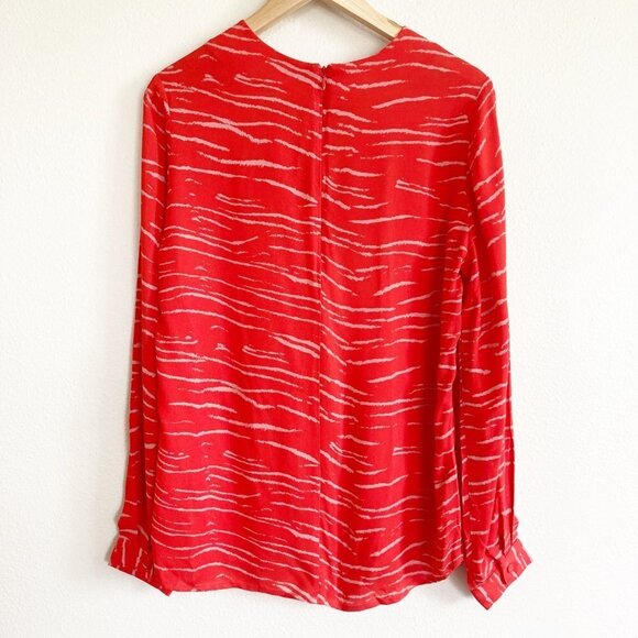 Karina Grimaldi Animal Print Keyhole Blouse Top - Picture 6 of 9